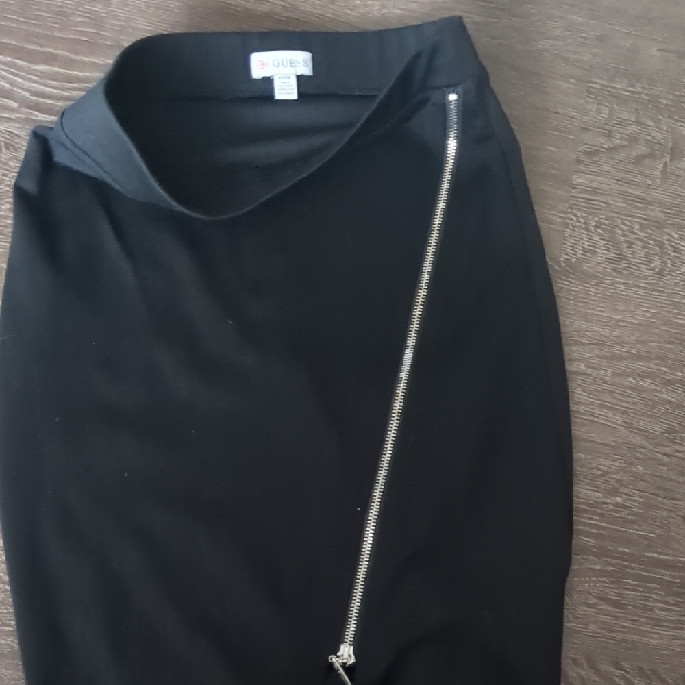 Guess Black Skirt with Asymmetric Zipper